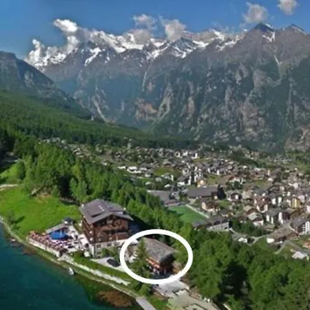 阿龙埃姆斯旅馆 格雷兴